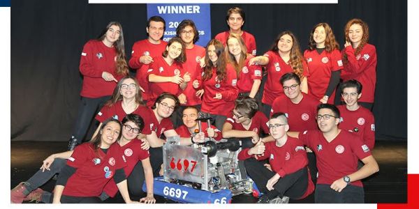 2017 Robotik Yarışması Türkiye Şampiyonu İstanbul Avrupa Sınav Koleji 