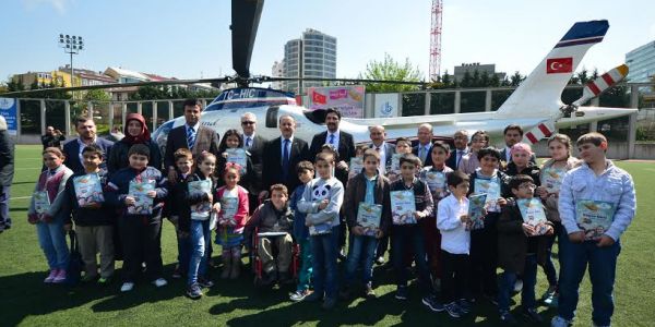 23 Nisan’da 23 Öğrenci Helikopterle İstanbul Turu Yaptı
