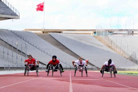 Bağcılarlı milli atletler Rio’da madalya için koşacak