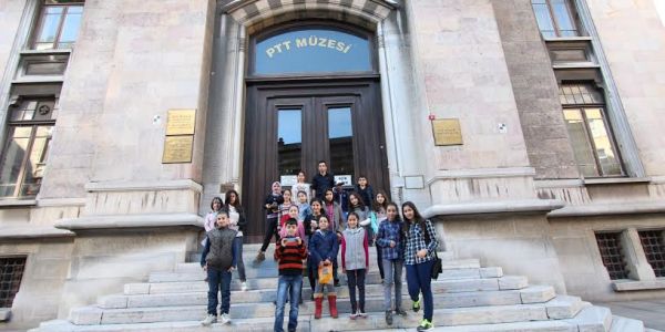 Bilgi evi öğrencileri ptt müzesi’ni ziyaret etti